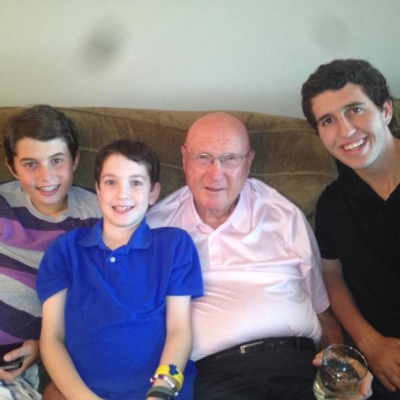 Meet your Posher, Kendra - Picture 1 of 1